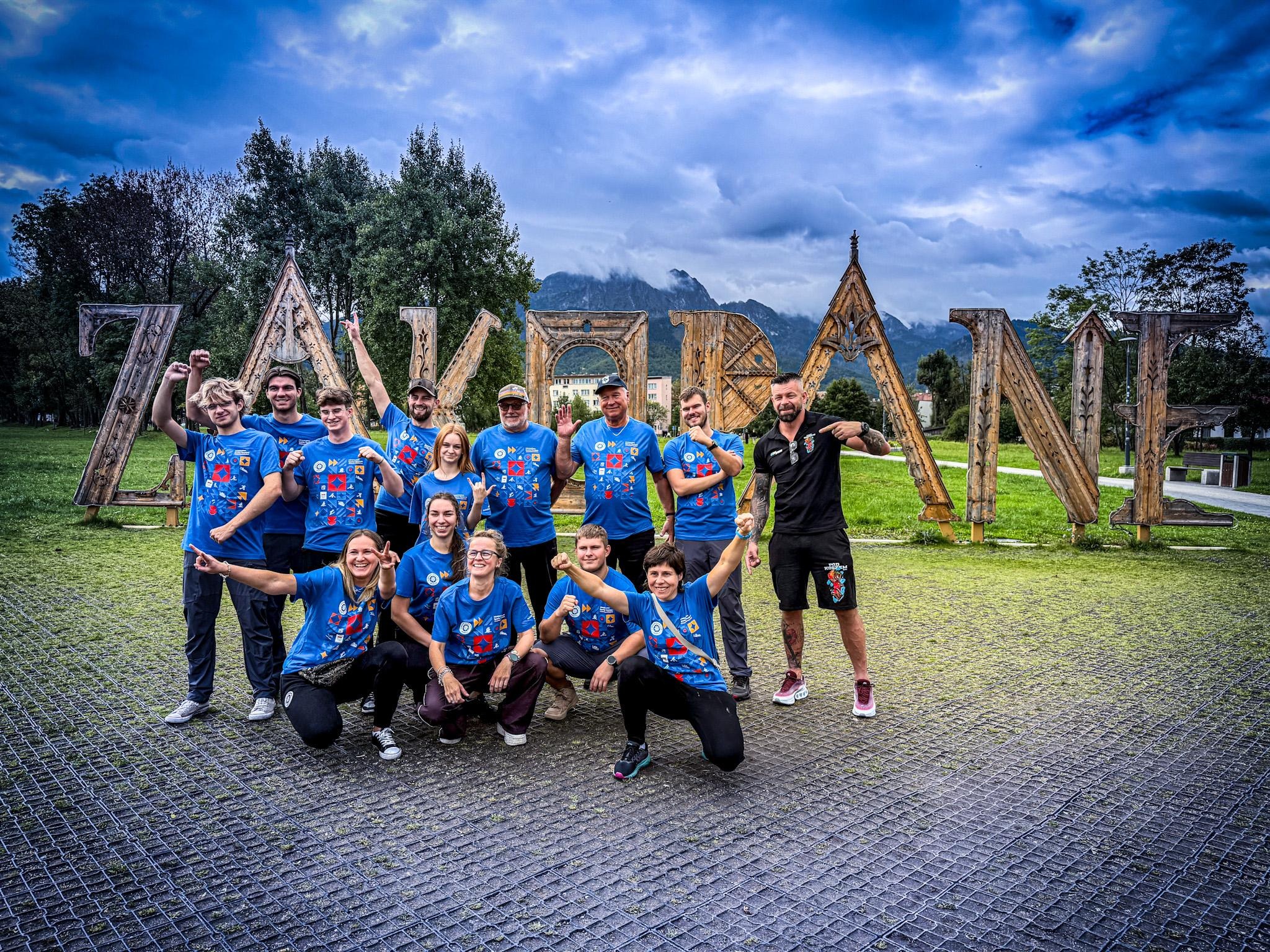 Załoga Zimowej Akademii Sportu